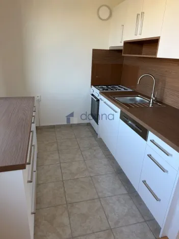 Pronájem bytu 4+1, Praha, Hrusická, 75 m2