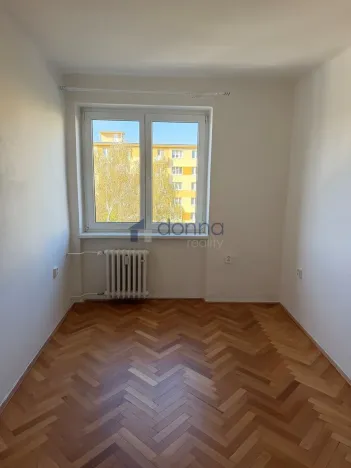 Pronájem bytu 4+1, Praha, Hrusická, 75 m2