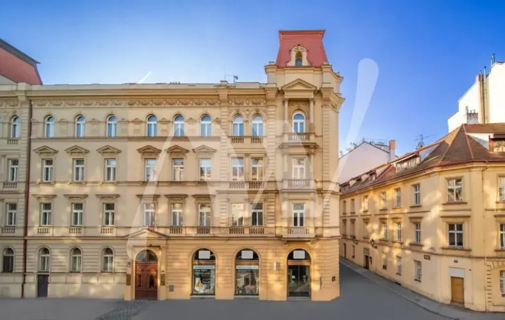 Pronájem kanceláře, Praha - Nové Město, Klimentská, 228 m2