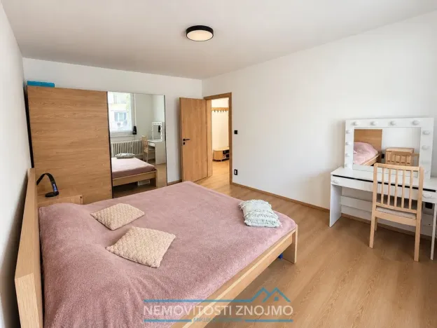 Pronájem bytu 3+1, Znojmo, Gagarinova, 76 m2