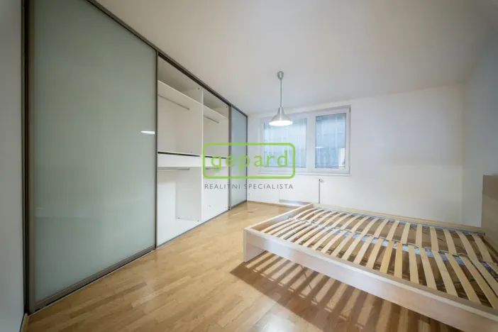 Prodej bytu 3+kk, Praha, U michelského mlýna, 75 m2
