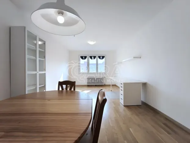 Pronájem bytu 2+1, Praha - Malešice, Káranská, 53 m2