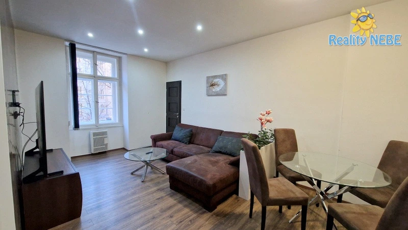 Pronájem bytu 2+kk, Praha - Vršovice, Moskevská, 46 m2