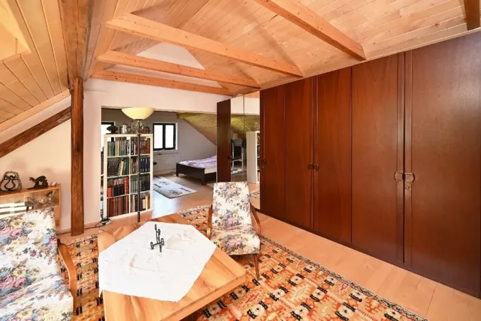 Prodej rodinného domu, Deštná, 291 m2