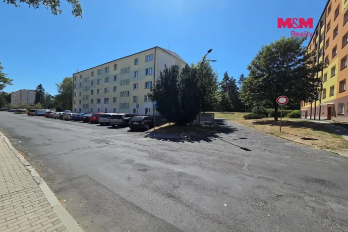 Prodej bytu 3+1, Rotava, Sídliště, 72 m2