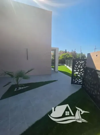 Prodej bytu 4+kk, Nea Irakleia, Řecko, 72 m2