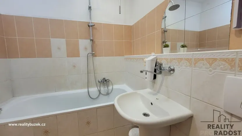 Pronájem bytu 1+1, Olomouc, 65 m2