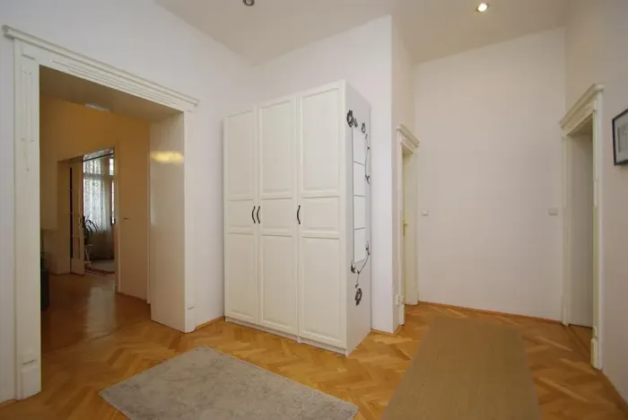 Pronájem bytu 3+1, Praha - Vinohrady, Mánesova, 108 m2