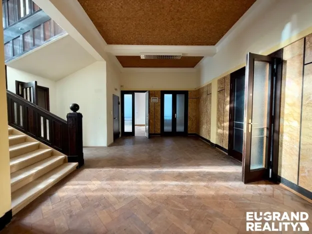 Prodej kanceláře, Ebersbach-Neugersdorf, Německo, Hauptstrasse, 600 m2