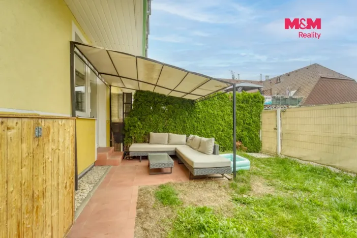 Prodej bytu 2+kk, Vochov, 44 m2
