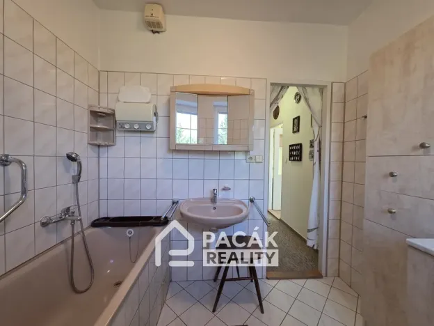 Prodej bytu 2+1, Olomouc, Politických vězňů, 74 m2