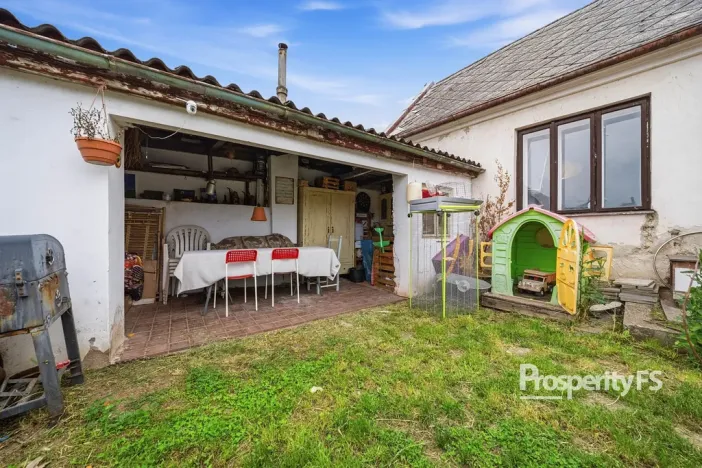 Prodej rodinného domu, Svinařov, Pod Kozincem, 111 m2