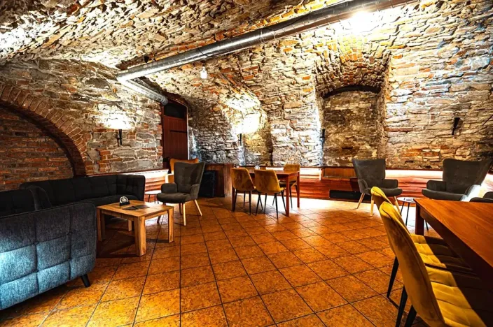 Pronájem restaurace, Chrudim, Palackého třída, 260 m2