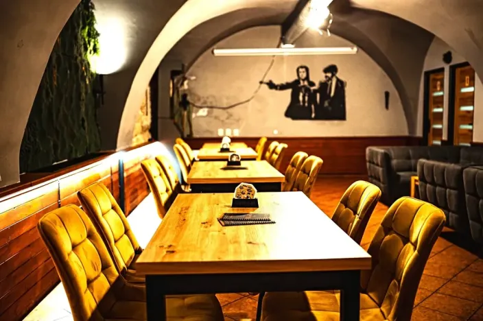 Pronájem restaurace, Chrudim, Palackého třída, 260 m2