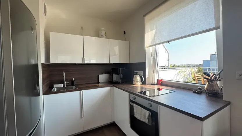Pronájem bytu 2+kk, Praha - Řeporyje, Wiesenthalova, 84 m2
