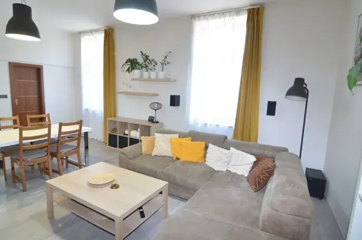 Prodej činžovního domu, Beroun, Česká, 1012 m2