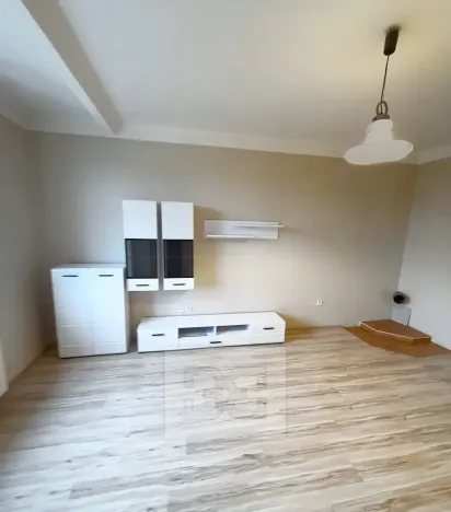Prodej bytu 3+1, Karlovy Vary, Majakovského, 103 m2