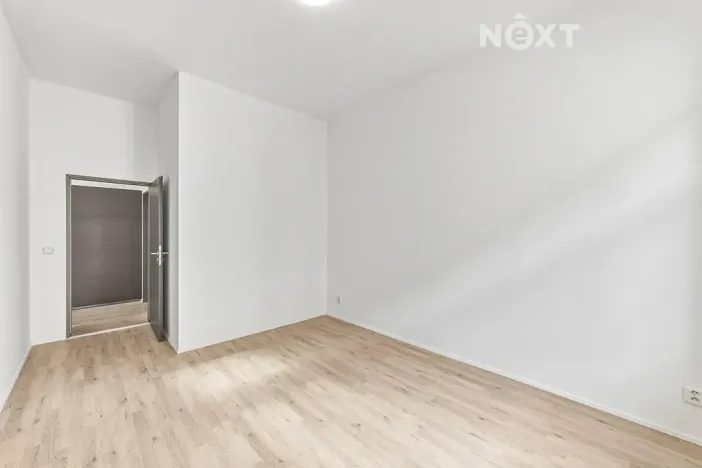Prodej bytu 2+kk, Praha - Libeň, V zahradách, 52 m2