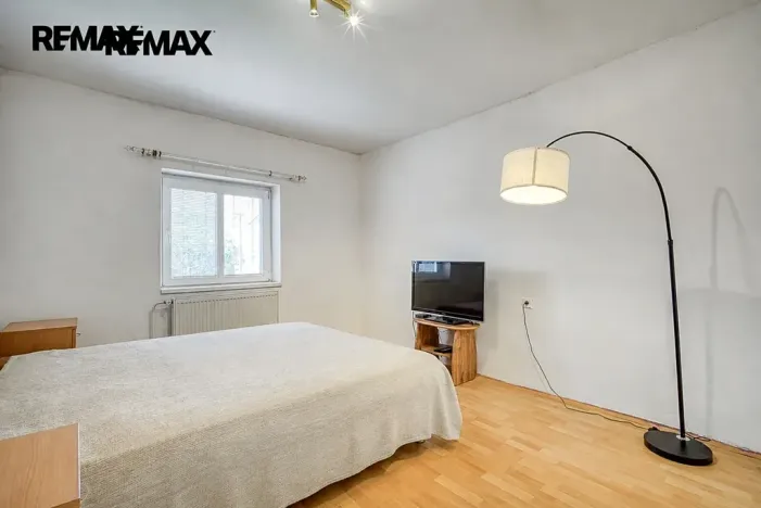 Prodej rodinného domu, Hrob, 158 m2