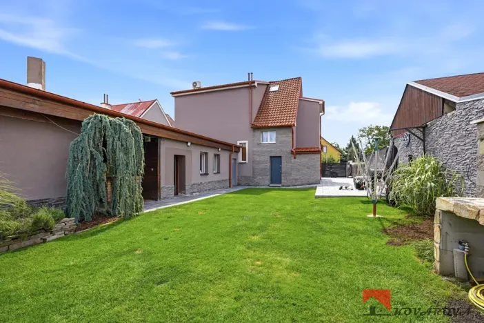 Prodej rodinného domu, Štětí, 180 m2