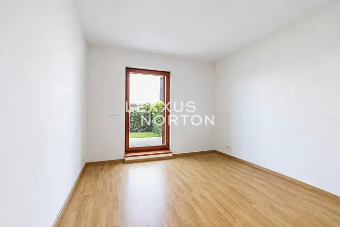 Pronájem bytu 3+kk, Praha - Uhříněves, V bytovkách, 143 m2