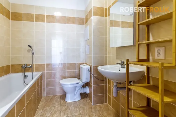 Pronájem bytu 1+kk, Svémyslice, 30 m2