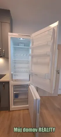 Pronájem bytu 2+1, Praha - Žižkov, Olšanská, 79 m2