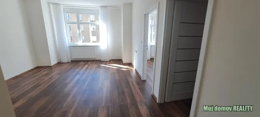 Pronájem bytu 3+kk, Praha - Žižkov, Jeseniova, 64 m2