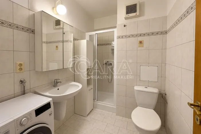 Pronájem bytu 1+kk, Praha - Žižkov, Dalimilova, 28 m2