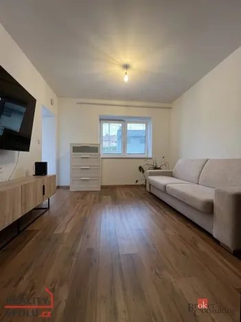 Pronájem bytu 1+kk, Ostrava - Martinov, Kamenná, 33 m2