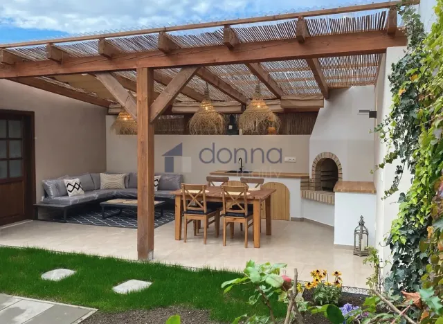 Pronájem rodinného domu, Praha, Bělušická, 183 m2