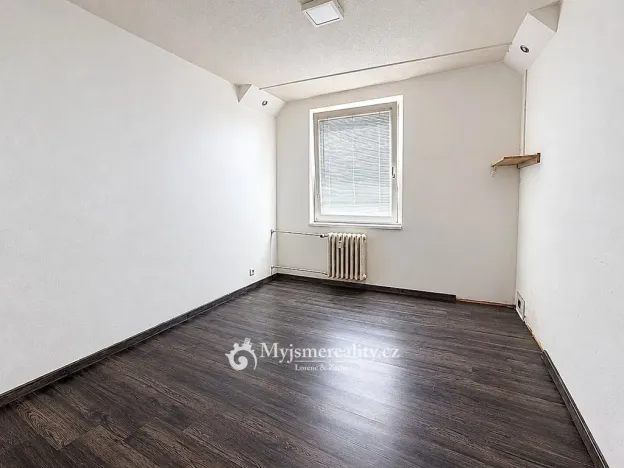 Pronájem bytu 2+1, Znojmo, Dukelských bojovníků, 55 m2