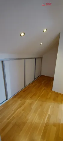 Pronájem bytu 3+1, Praha - Vršovice, Slovinská, 120 m2
