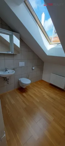 Pronájem bytu 3+1, Praha - Vršovice, Slovinská, 120 m2