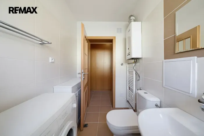 Prodej bytu 2+1, Lom - Loučná, Novostavby, 49 m2