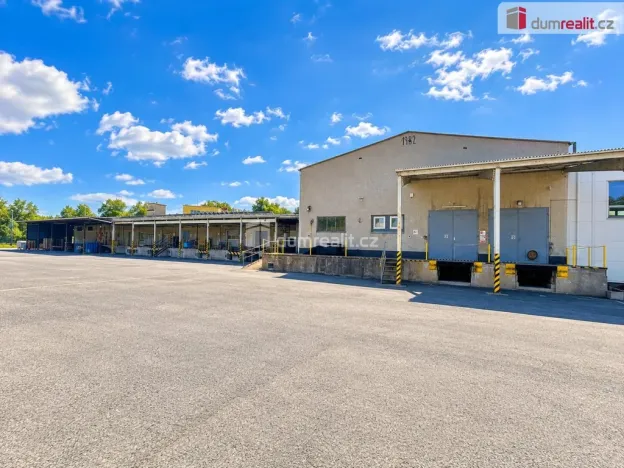 Pronájem skladu, Břeclav, Na Hrůdách, 3000 m2