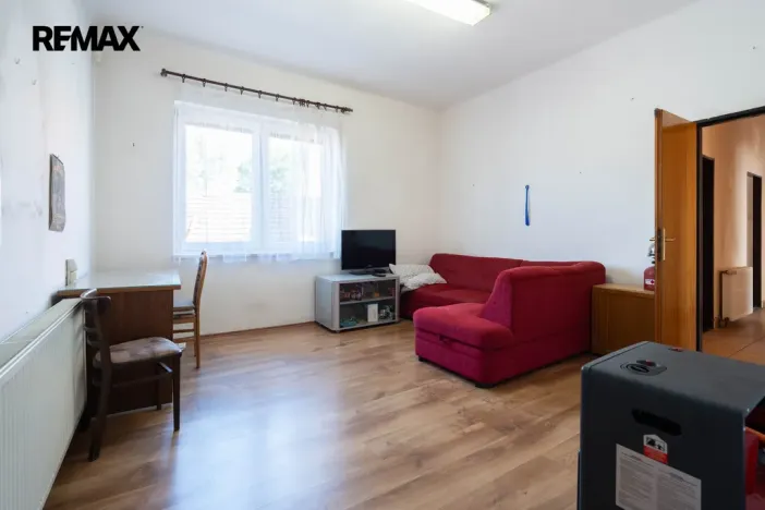Prodej rodinného domu, Třebíč - Stařečka, Sucheniova, 200 m2