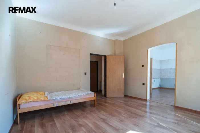 Prodej rodinného domu, Třebíč - Stařečka, Sucheniova, 200 m2
