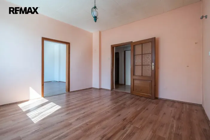 Prodej rodinného domu, Třebíč - Stařečka, Sucheniova, 200 m2