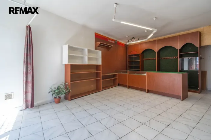 Prodej rodinného domu, Třebíč - Stařečka, Sucheniova, 200 m2