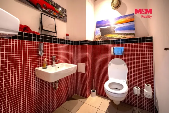 Pronájem obchodního prostoru, Most, Obránců míru, 150 m2