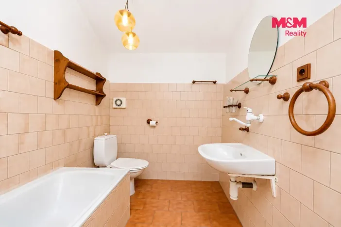 Prodej bytu 3+1, Náchod, Vodárenská, 79 m2