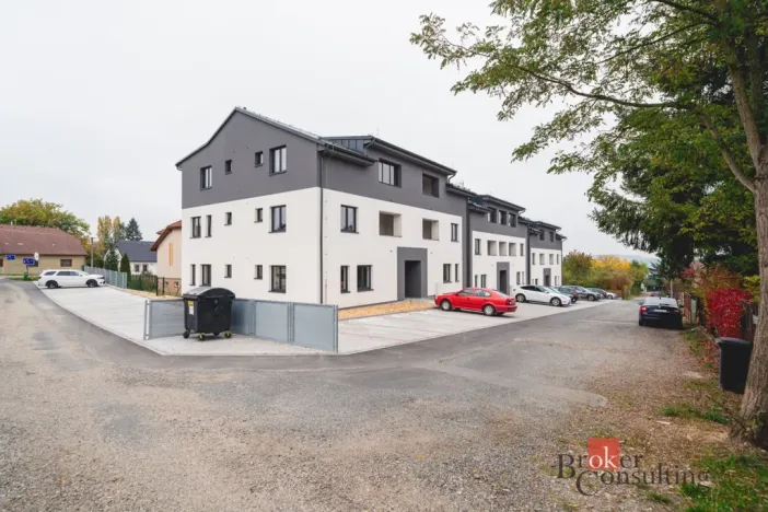 Prodej bytu 2+kk, Břasy, 47 m2