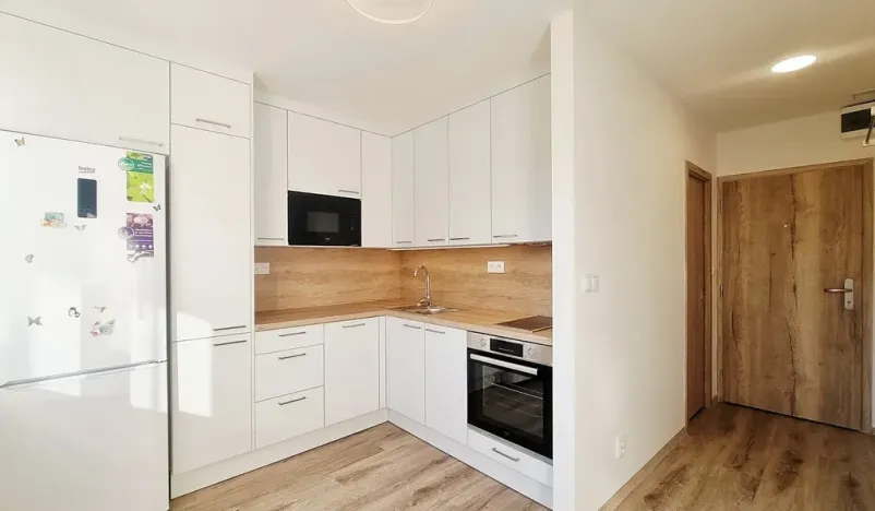 Pronájem bytu 1+1, Brno, Štouračova, 32 m2