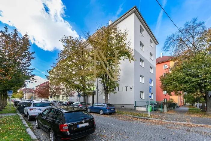 Prodej bytu 2+1, Plzeň, Plzenecká, 57 m2