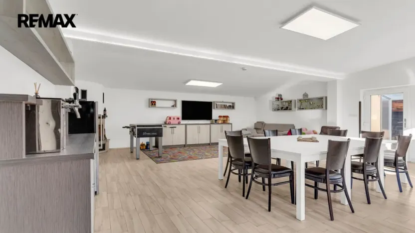 Prodej rodinného domu, Odunec, 202 m2