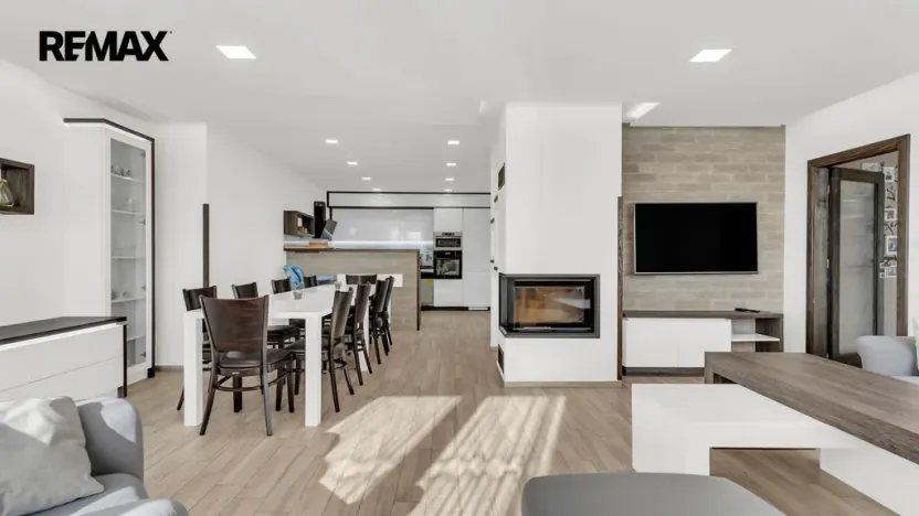 Prodej rodinného domu, Odunec, 390 m2