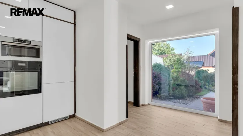 Prodej rodinného domu, Odunec, 390 m2