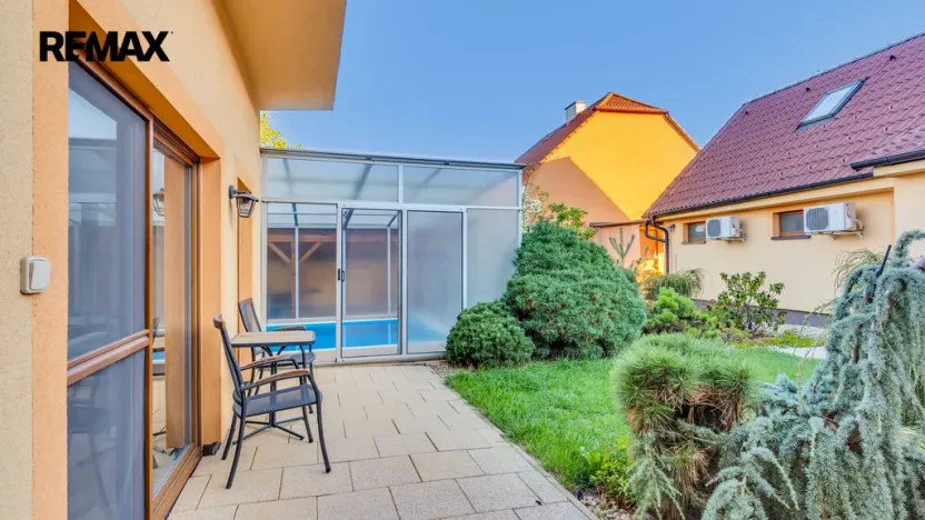 Prodej rodinného domu, Odunec, 390 m2