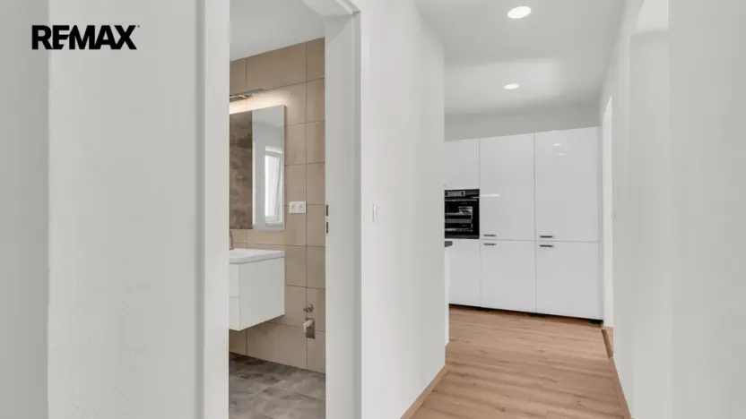 Prodej bytu 2+kk, Žďár nad Sázavou - Žďár nad Sázavou 3, Revoluční, 68 m2